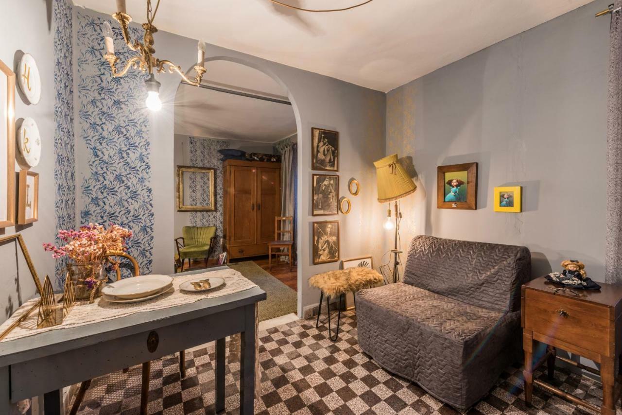 Apartamento Livo Disno 12 *